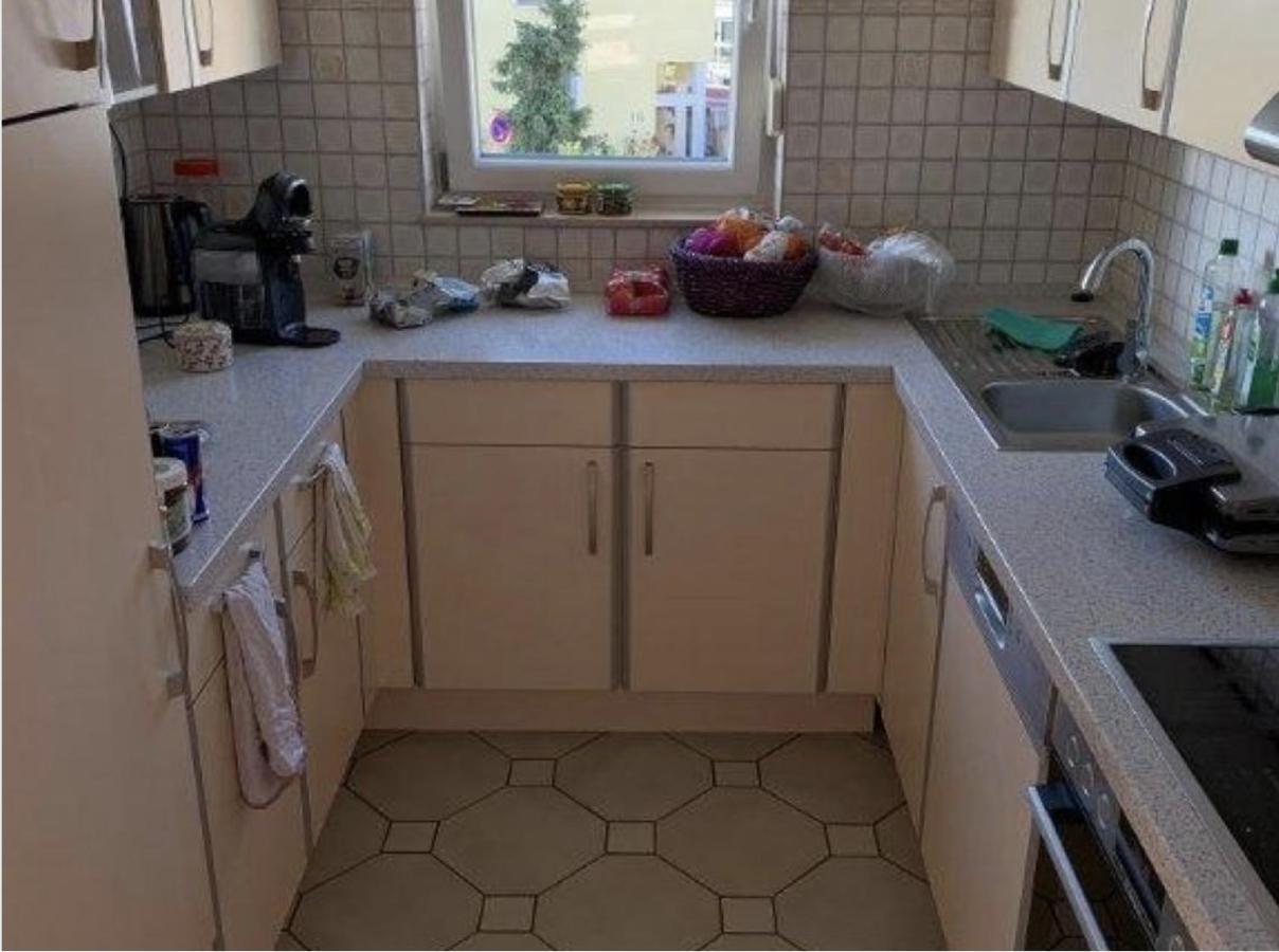 Sonnige 3 Zimmer Wohnung Mit Schoenem Balkon Im Gruenen Reutlingen Ngoại thất bức ảnh