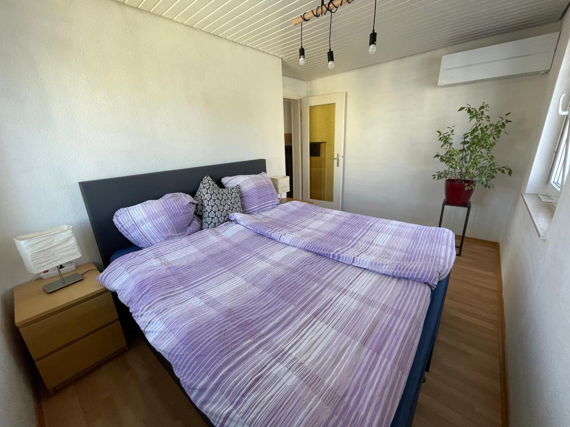 Sonnige 3 Zimmer Wohnung Mit Schoenem Balkon Im Gruenen Reutlingen Ngoại thất bức ảnh